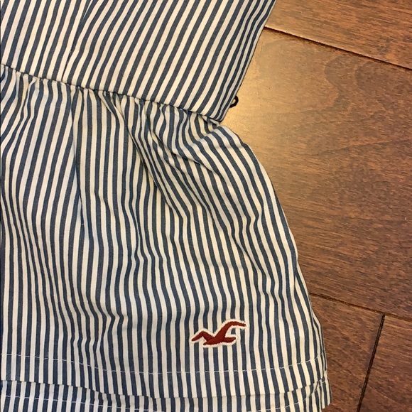 Brand New Hollister Striped Tube top in size Small - Picture 2 of 5